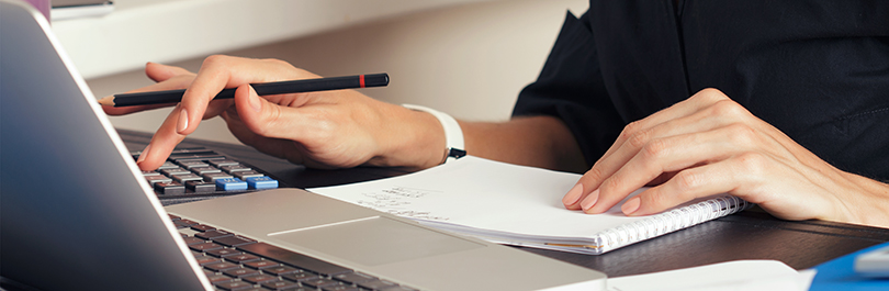 Autorización residencia temporal por interés público o colaboración con la administración laboral